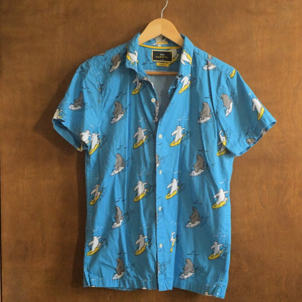 Surfing Bears Button Up Shirt! Men's S.